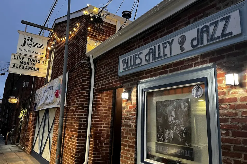 Blues Alley