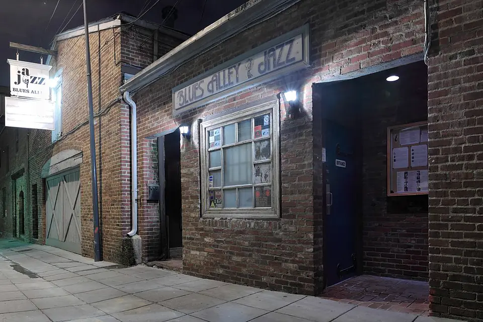Blues Alley